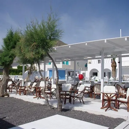 White House 2* Kamari (Santorini)