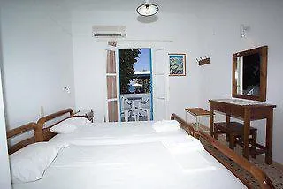 White House Hotel Kamari (Santorini)